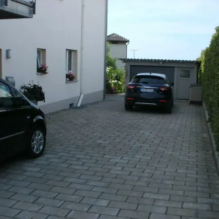 Roggele Bei Beck * Stetten (Bodensee)